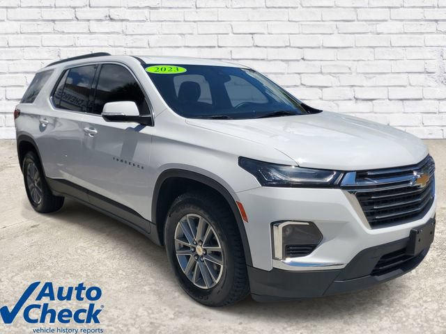 Used 2023 Chevrolet Traverse LT FWD image 5