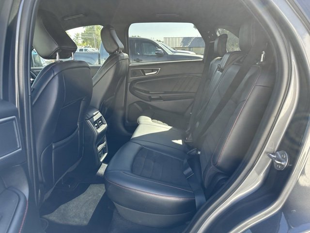 Used 2024 Ford Edge ST-Line image 11