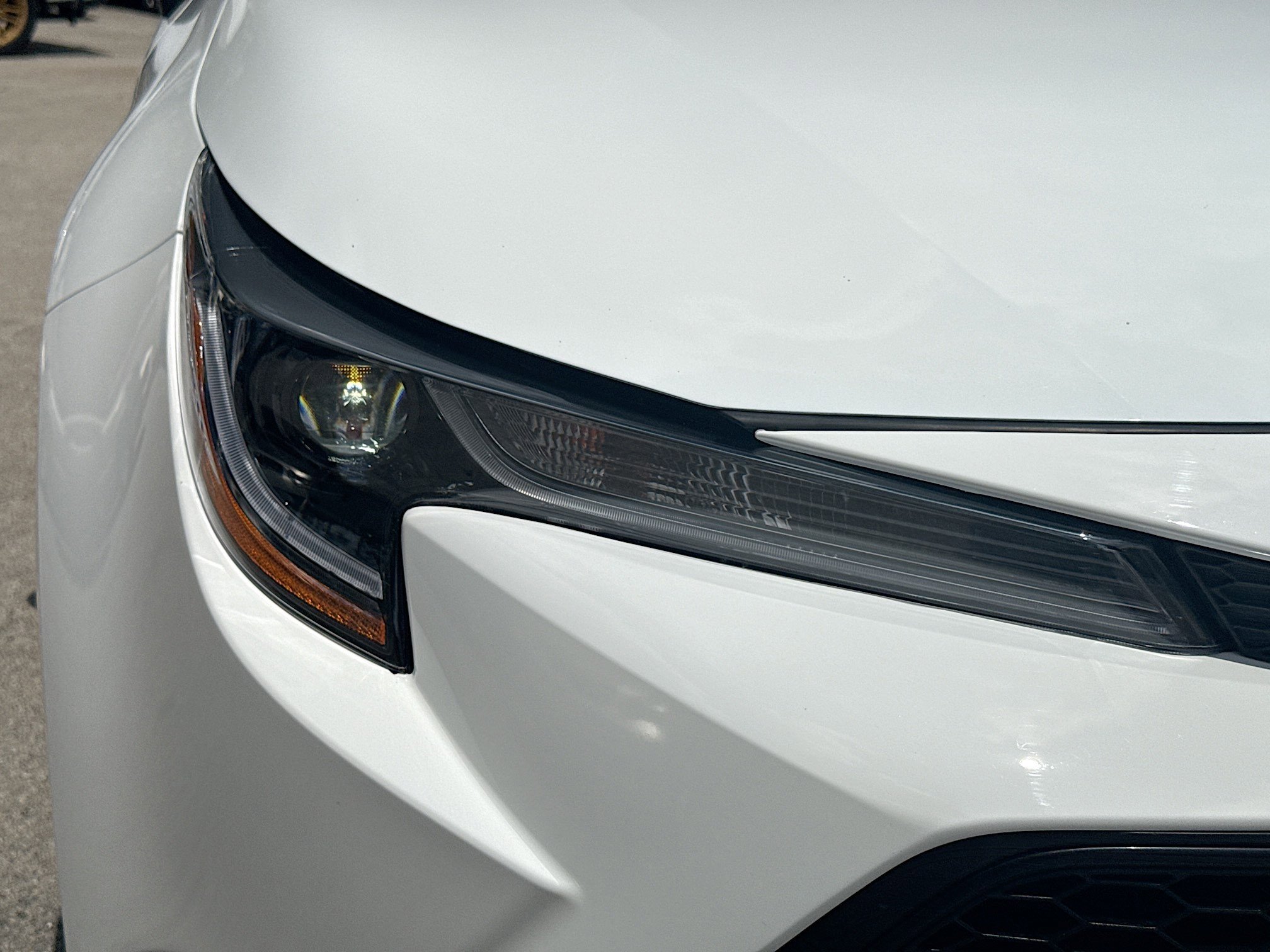 Used 2022 Toyota Corolla LE FWD image 32