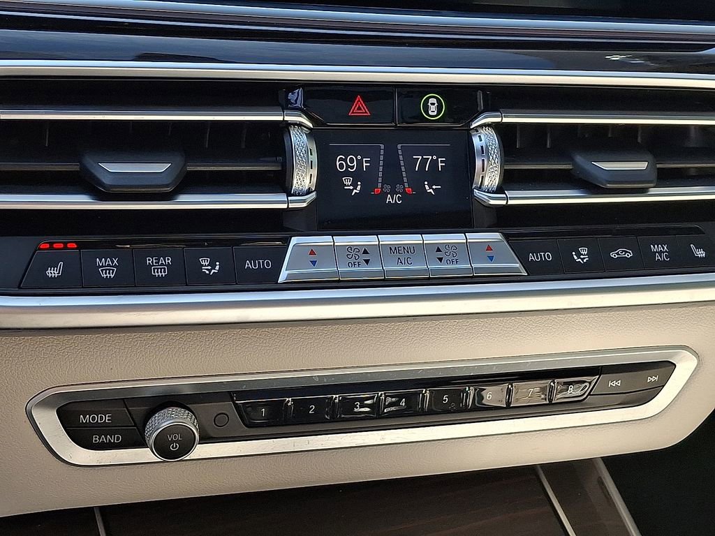 Used 2023 BMW X5 xDrive40i w/ Premium Package AWD/4WD image 20
