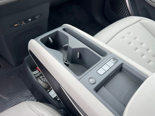 New 2026 Kia EV9 Wind image 22