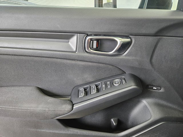 Used 2022 Honda Civic Sport image 28