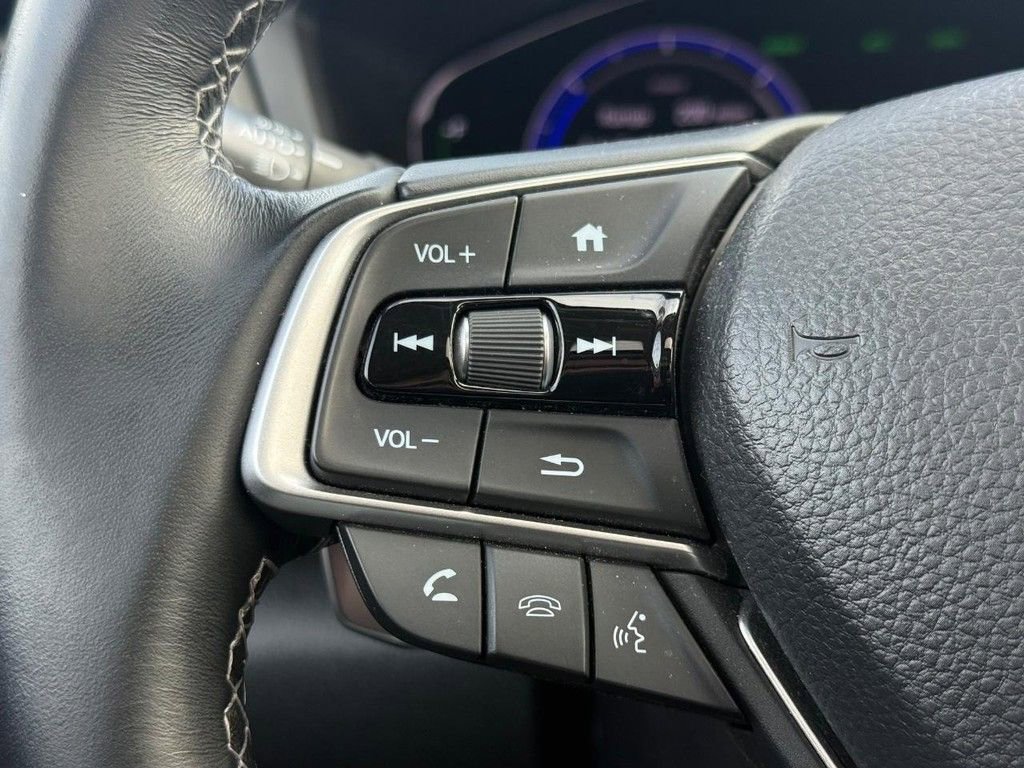 Used 2021 Honda Insight Touring image 17