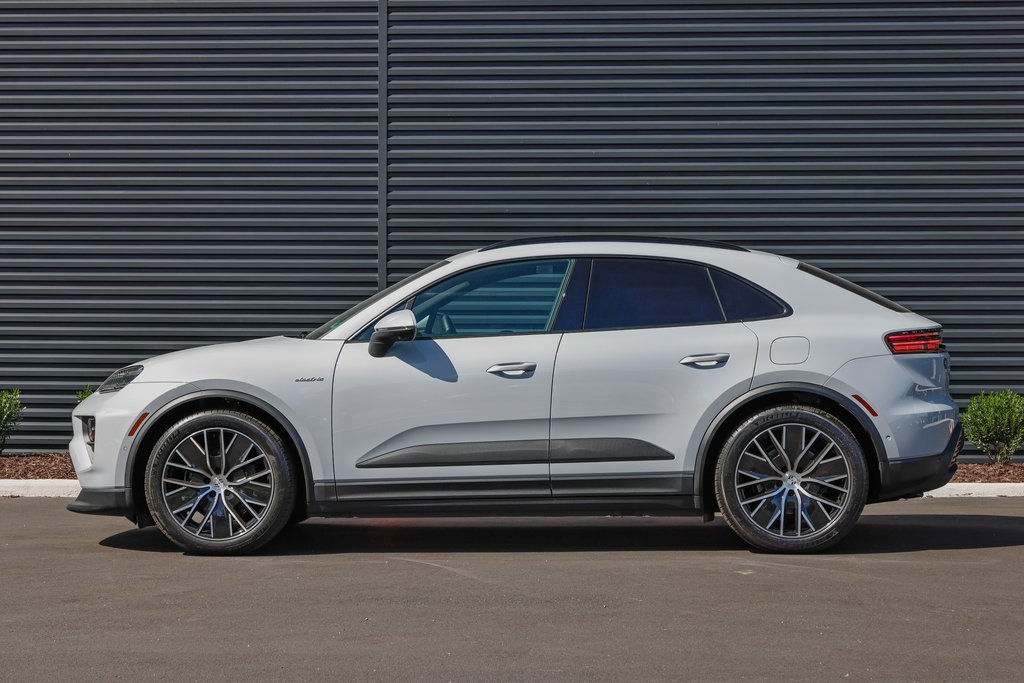 New 2025 Porsche Macan Electric image 2