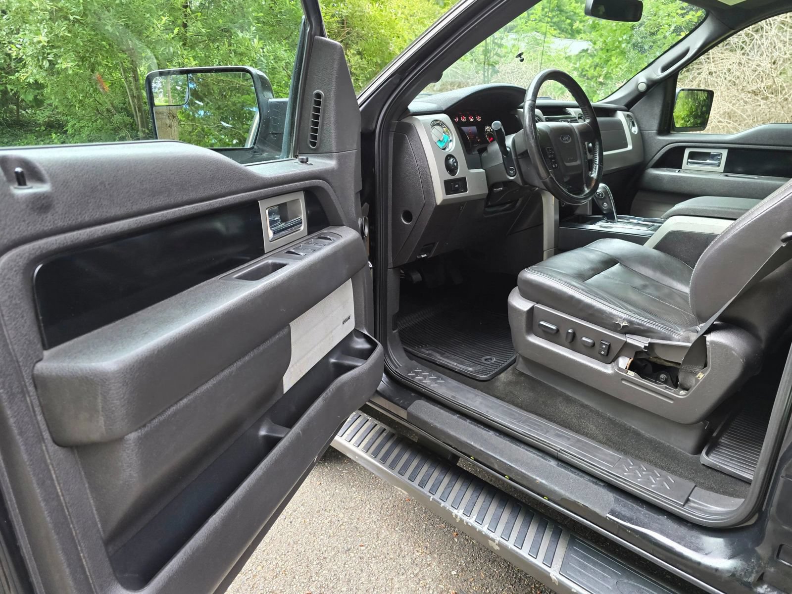 Used 2012 Ford F150 FX4 w/ FX Luxury Pkg AWD/4WD image 20