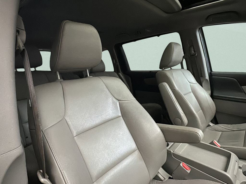 Used 2014 Honda Odyssey EX-L image 18