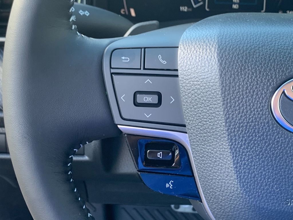New 2026 Toyota Camry Hybrid image 26