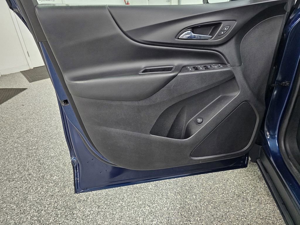Used 2019 Chevrolet Equinox LT FWD image 13