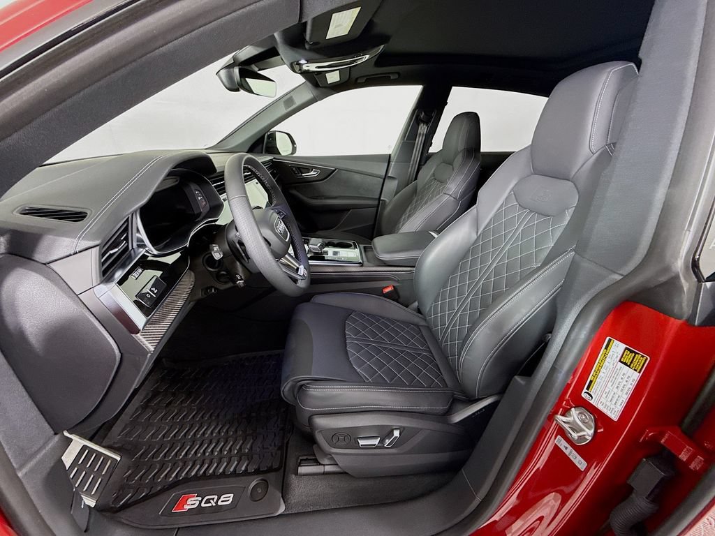 Used 2024 Audi SQ8 Premium Plus AWD/4WD image 5