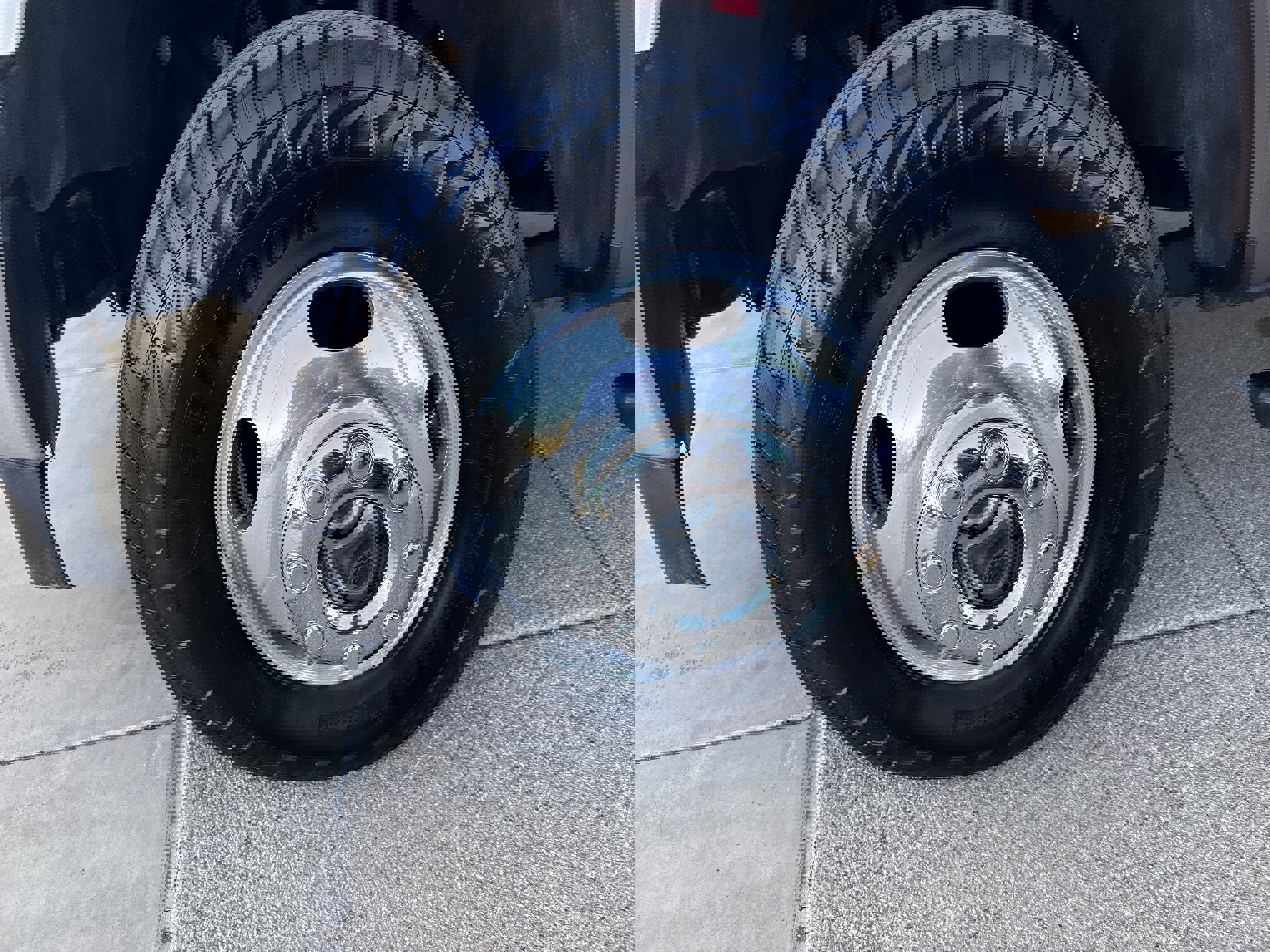 Used 2017 Ford F350 Lariat w/ Lariat Value Package image 9