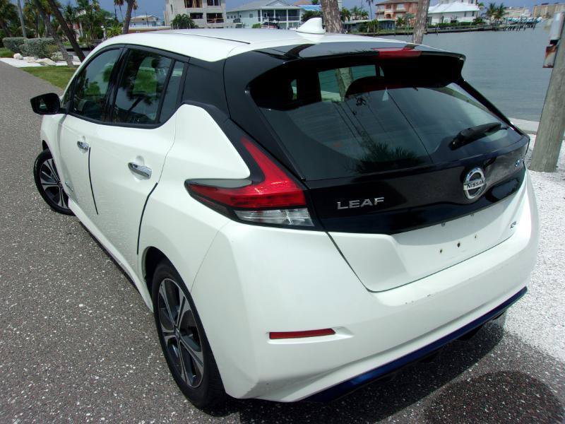 Used 2018 Nissan Leaf SL w/ SL Technology Package FWD image 19