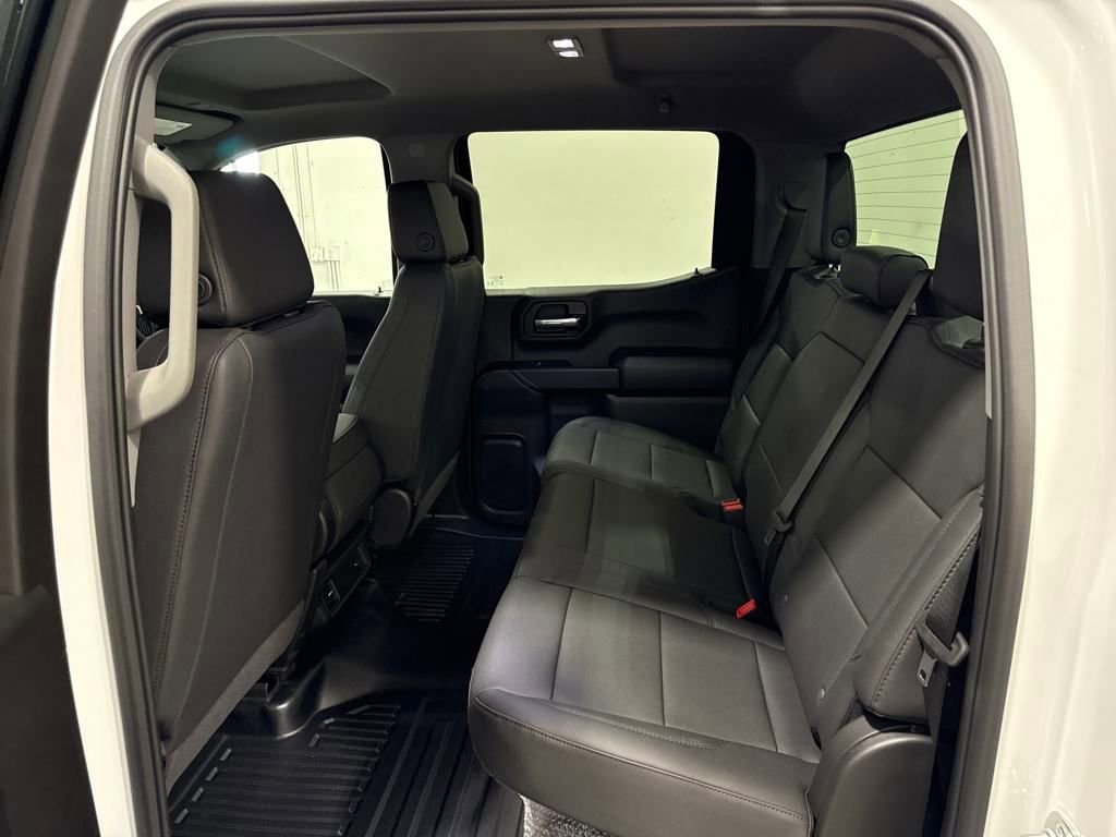 Used 2025 Chevrolet Silverado 1500 W/T w/ WT Value Package image 17