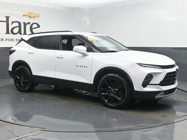Used 2024 Chevrolet Blazer LT w/ Sound & Technology Package image 6