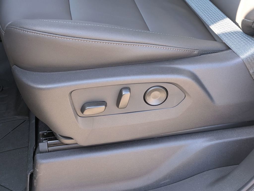 New 2026 Chevrolet Silverado 1500 RST w/ Convenience Package II image 18