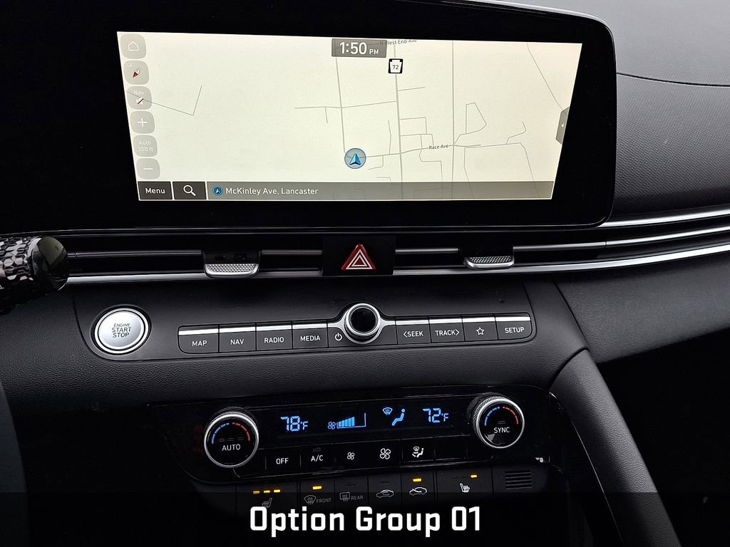 Used 2023 Hyundai Elantra Limited w/ Preferred Accessory Package image 16