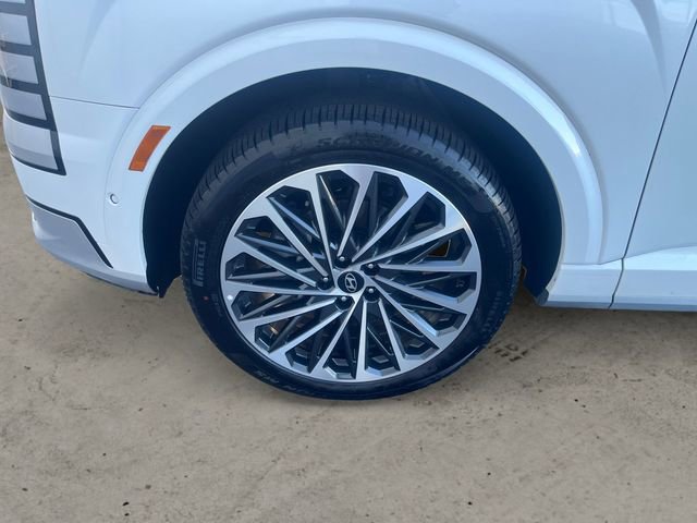 Used 2026 Hyundai Palisade Calligraphy AWD/4WD image 14