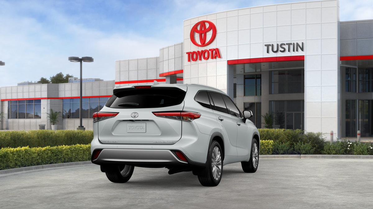New 2026 Toyota Highlander Platinum AWD/4WD image 11