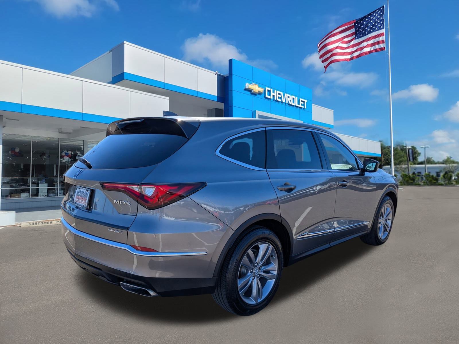 Used 2023 Acura MDX SH-AWD image 4