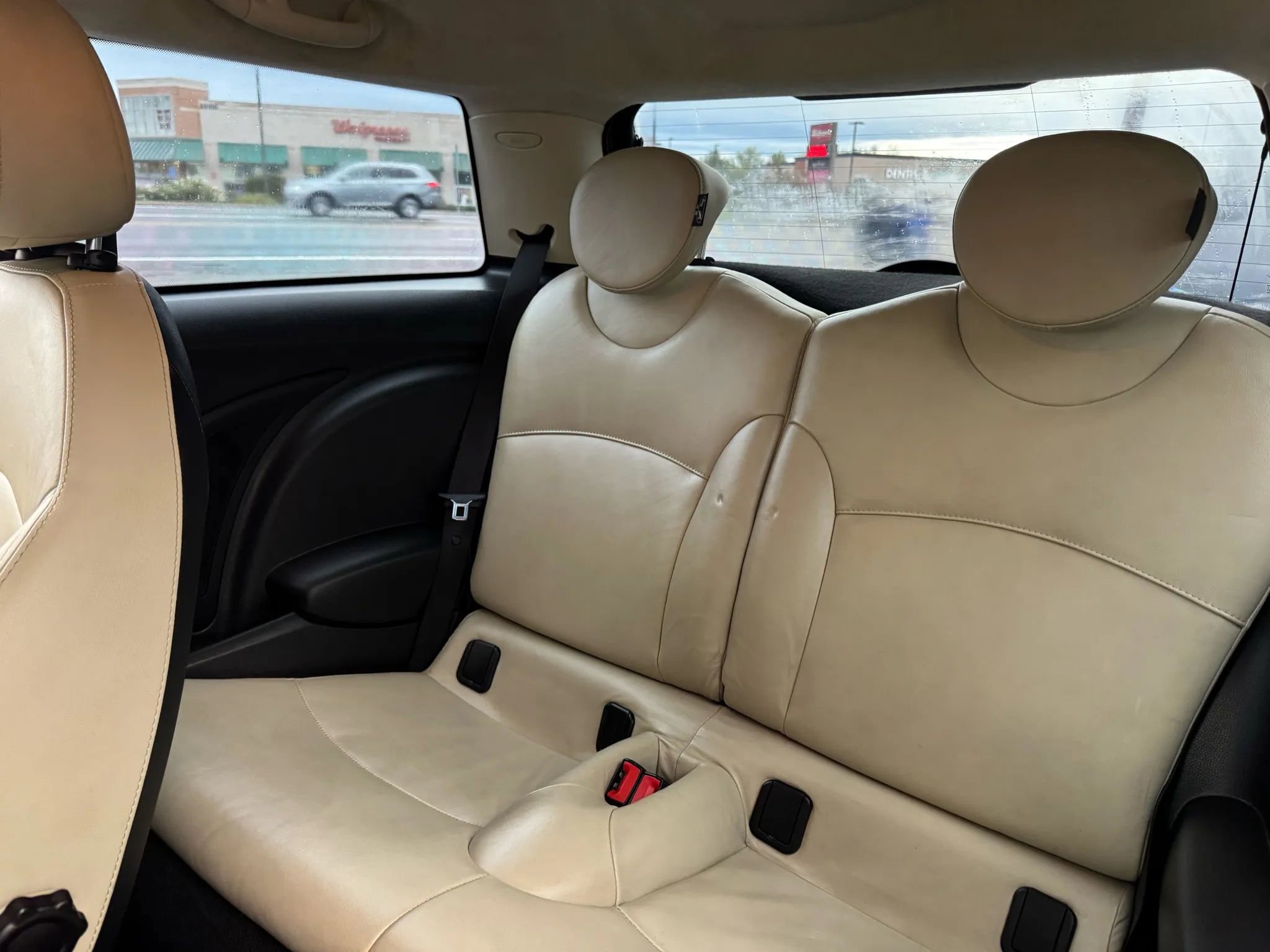 Used 2013 MINI Cooper S w/ Mini Connected Pkg image 19