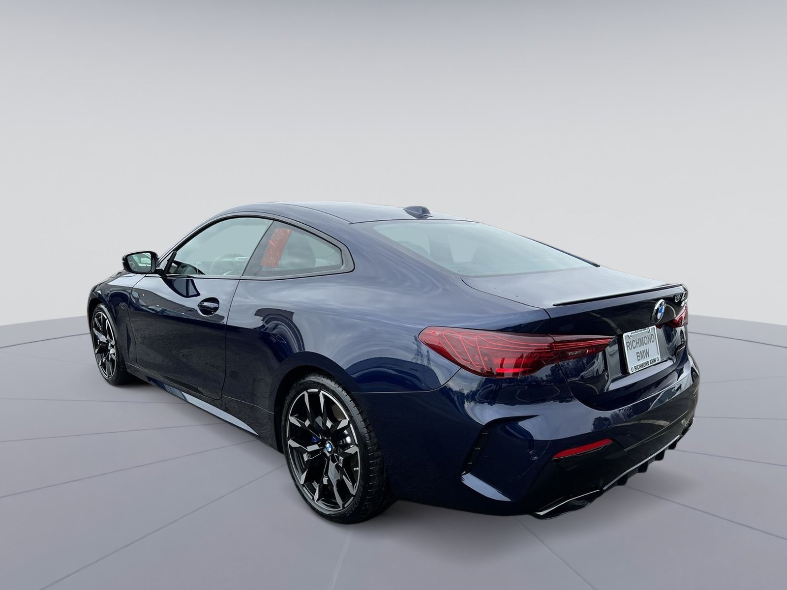 New 2026 BMW M440i Coupe RWD image 3