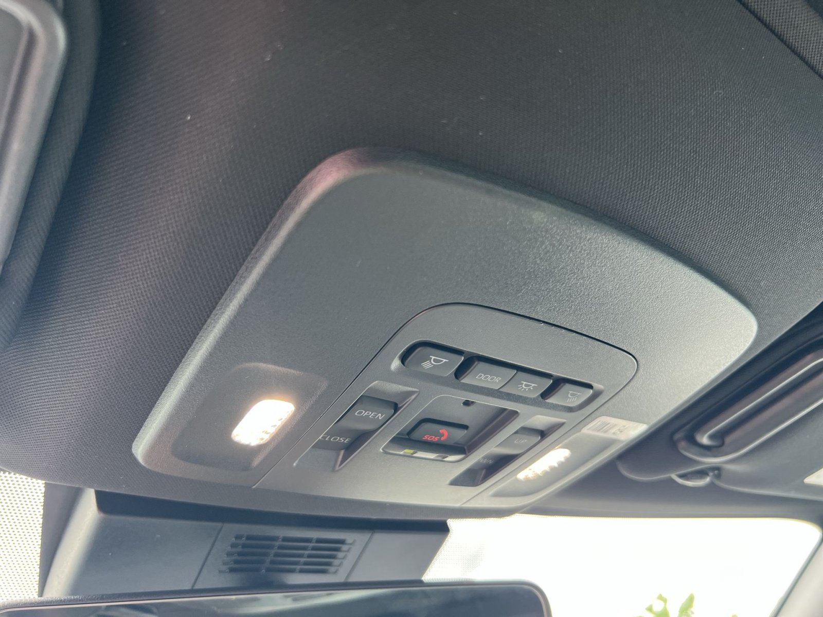 New 2026 Toyota Camry SE w/ Multimedia Upgrade Package FWD image 27