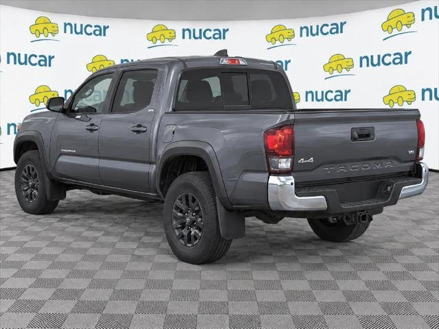 Certified 2020 Toyota Tacoma SR5 AWD/4WD image 3