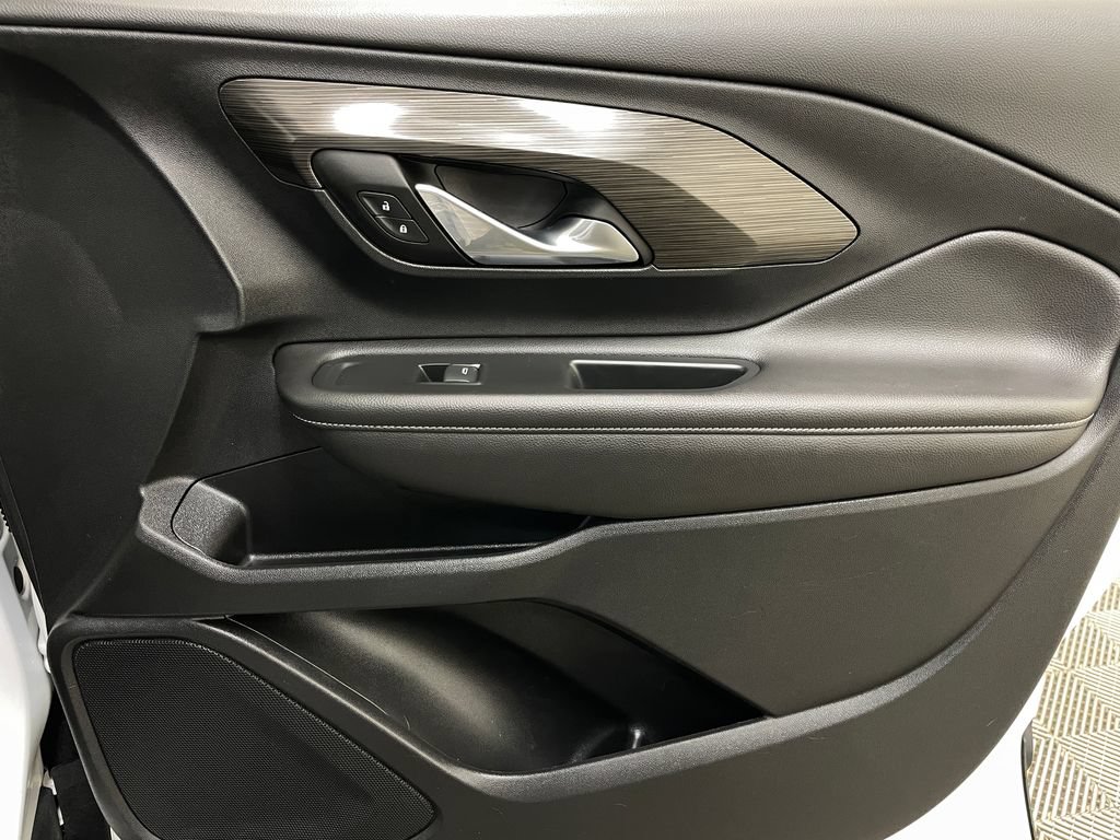 Certified 2022 GMC Terrain SLE w/ Driver Convenience Package FWD image 38