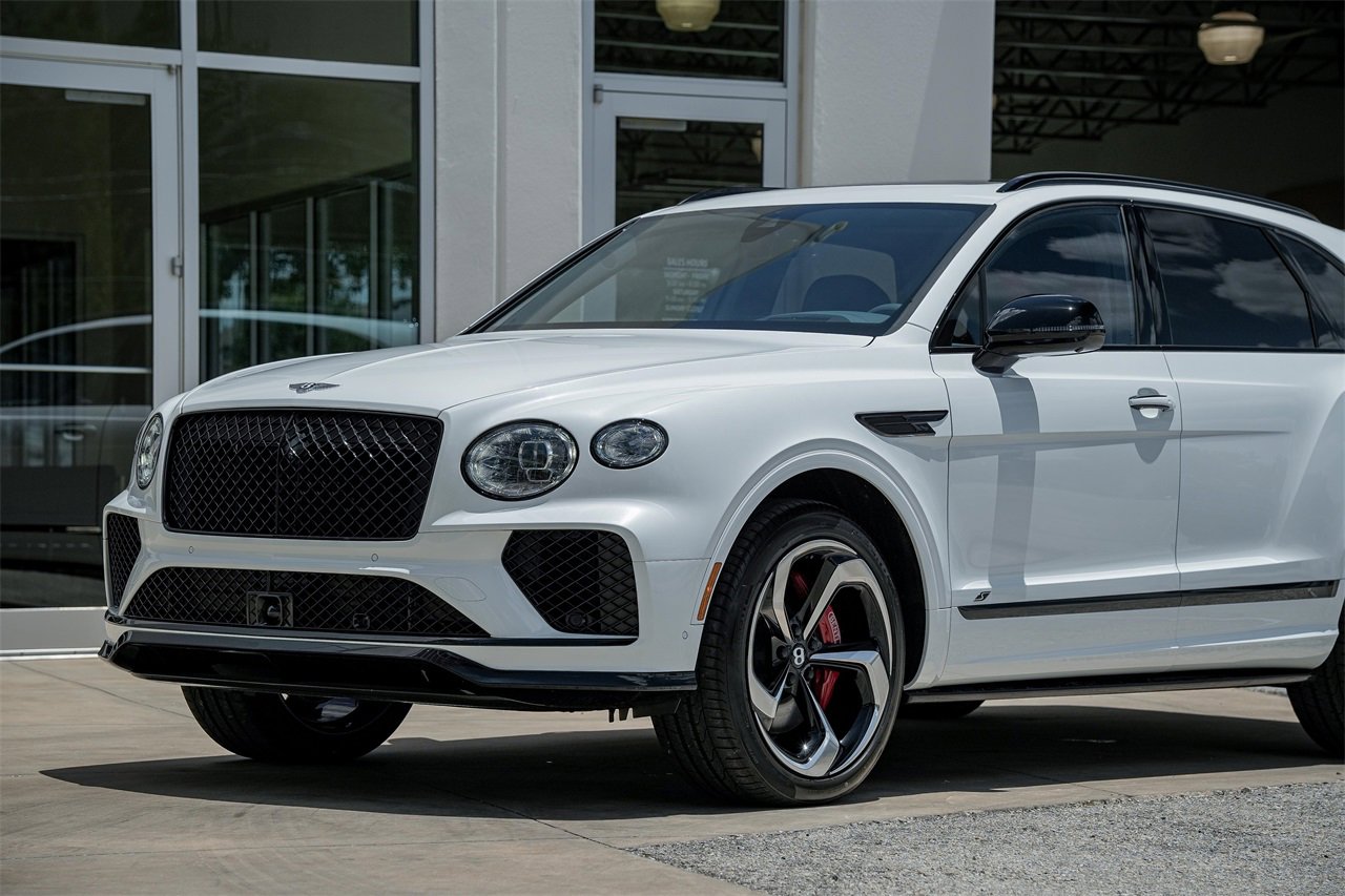 New 2025 Bentley Bentayga image 12
