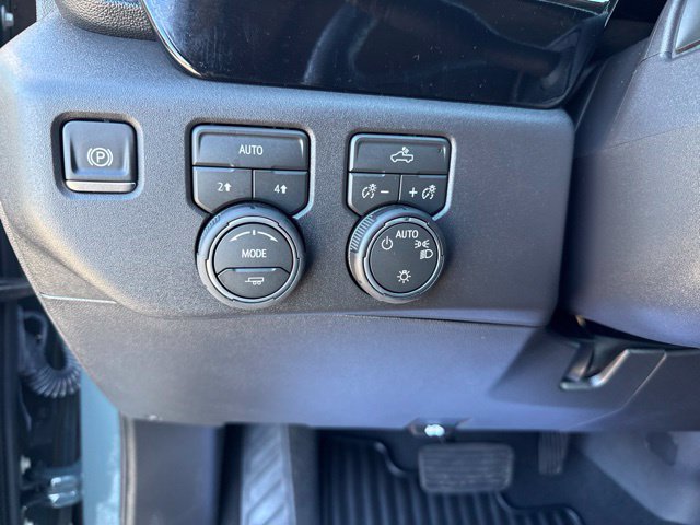 Used 2026 Chevrolet Silverado 1500 LT AWD/4WD image 19