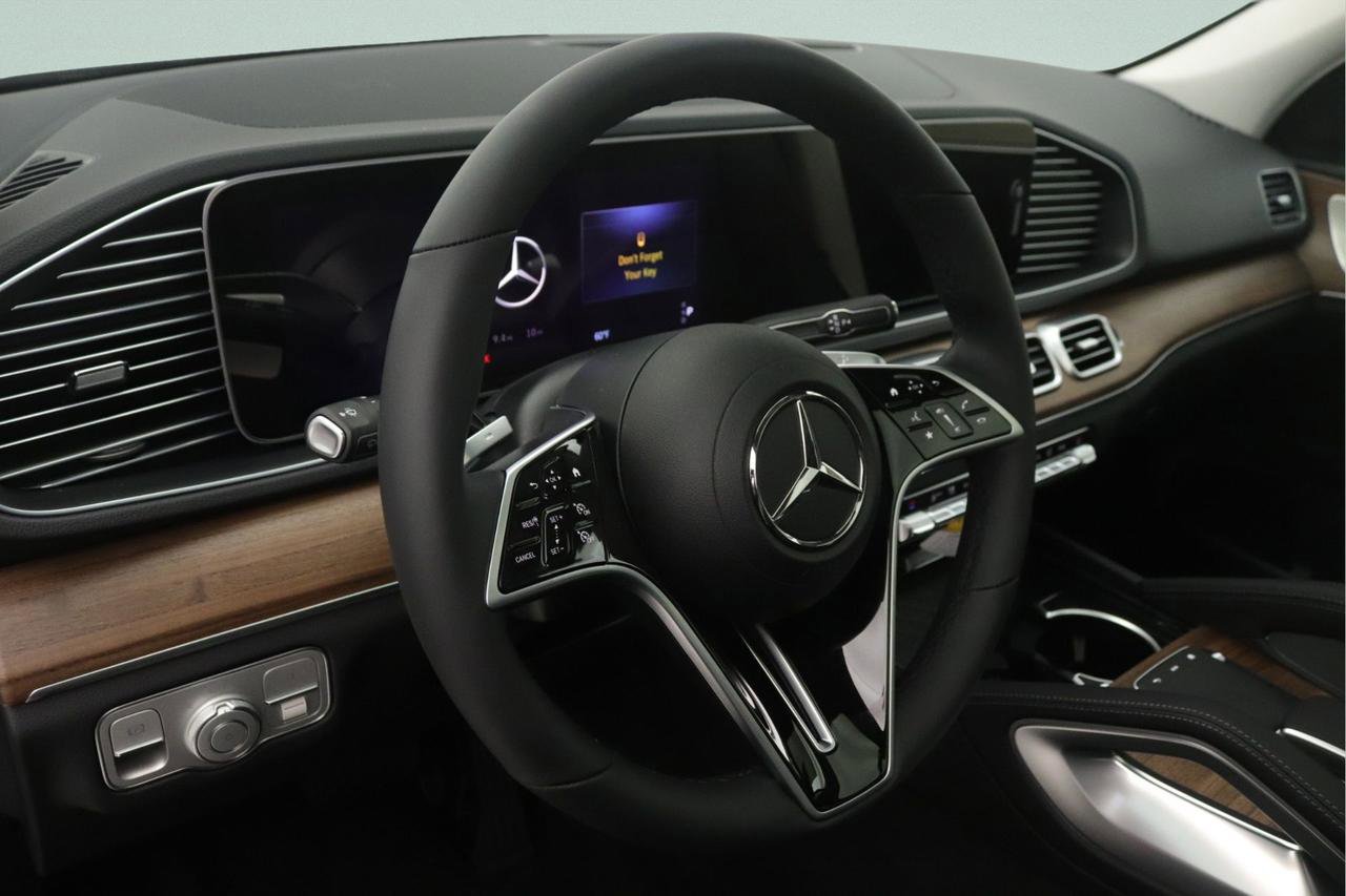 New 2026 Mercedes-Benz GLE 350 4MATIC image 4
