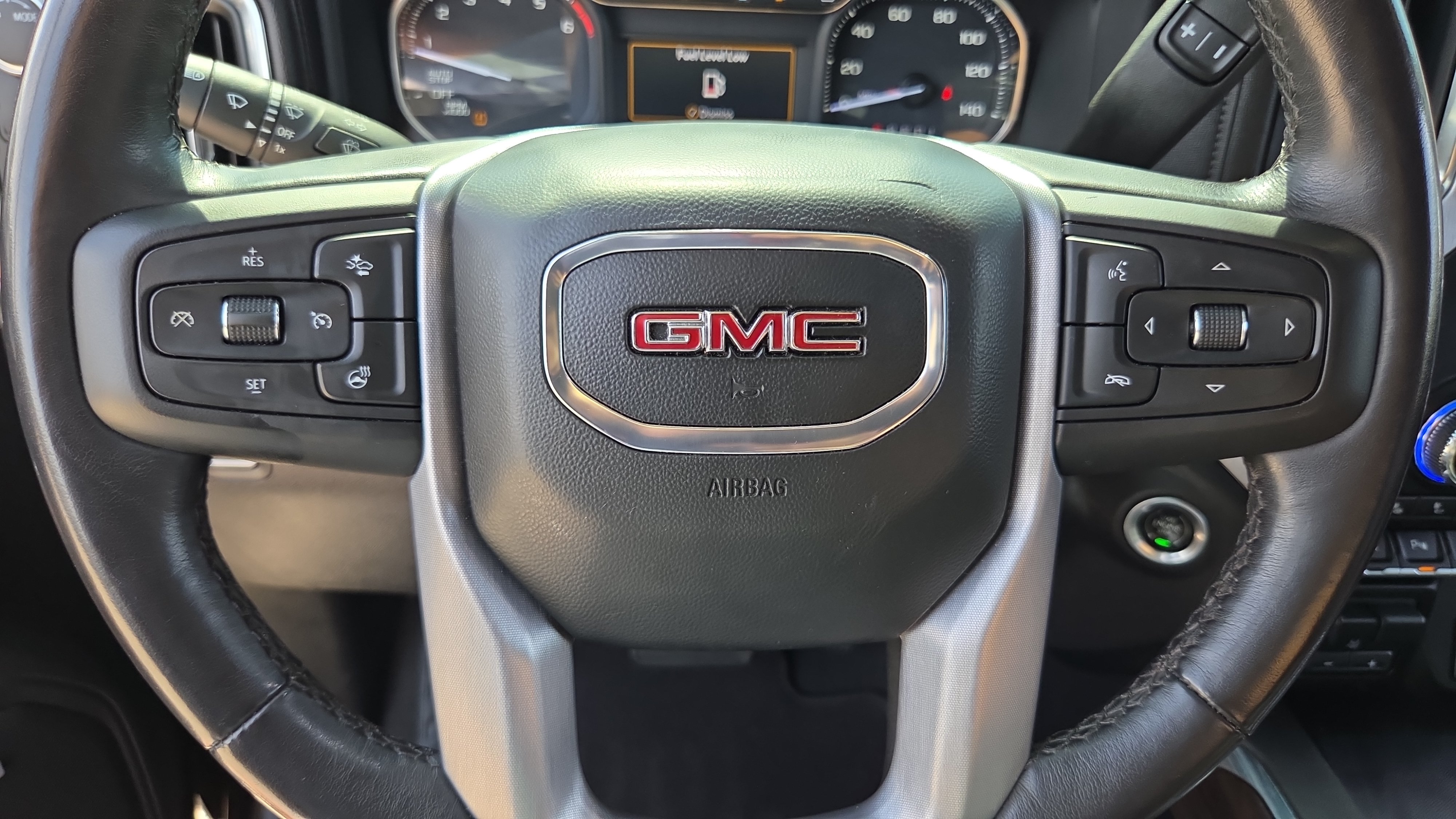 Used 2022 GMC Sierra 1500 SLT w/ SLT Premium Plus Package RWD image 28