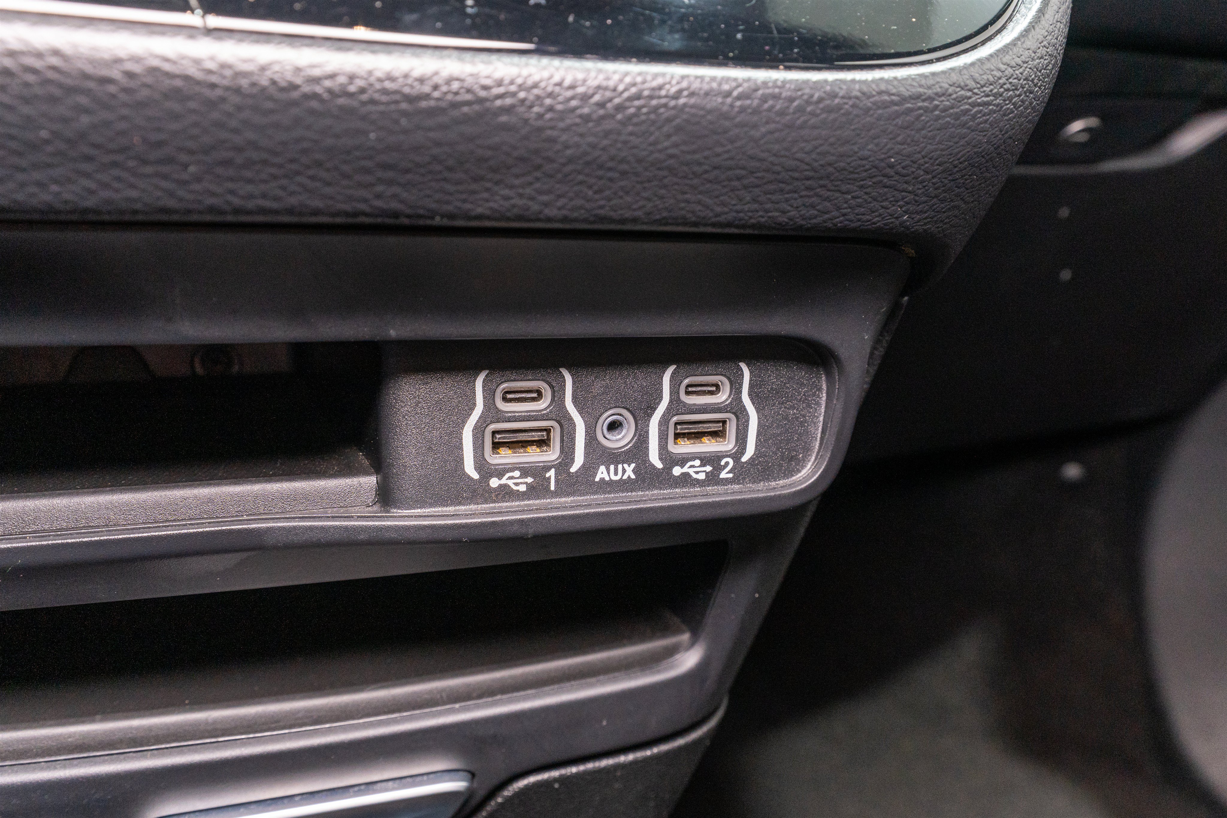 Used 2025 Chrysler Pacifica Select FWD image 22