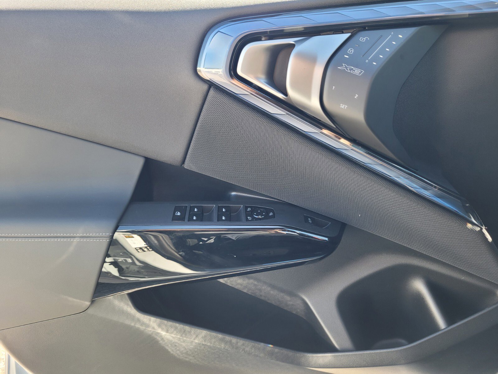 Used 2026 BMW X3 M50 w/ Premium Package image 21