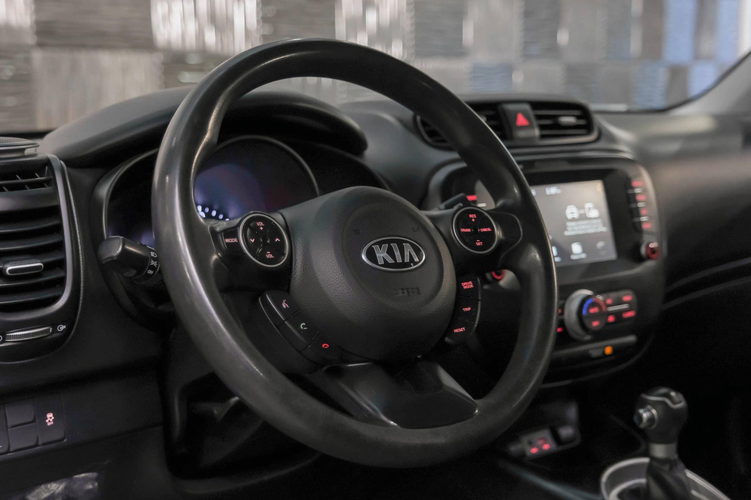 Used 2019 Kia Soul + image 15