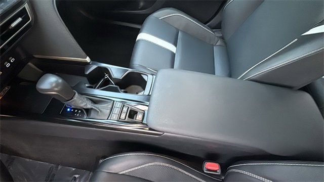 Used 2025 Toyota Camry SE image 20