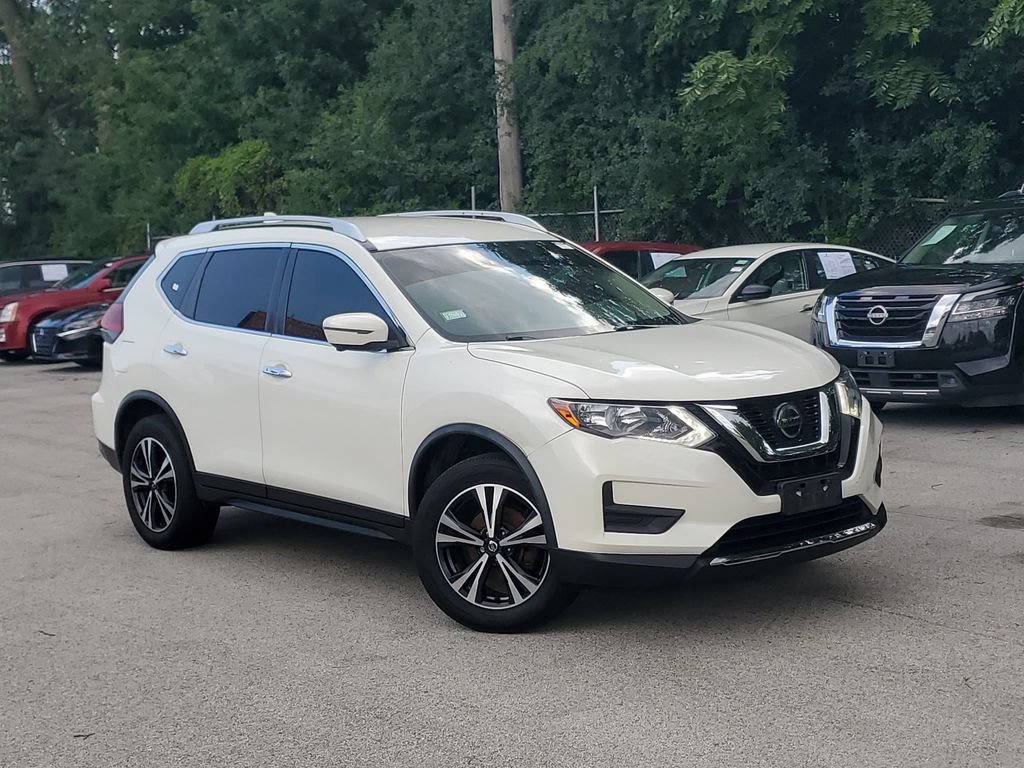 Used 2019 Nissan Rogue SV w/ Premium Package