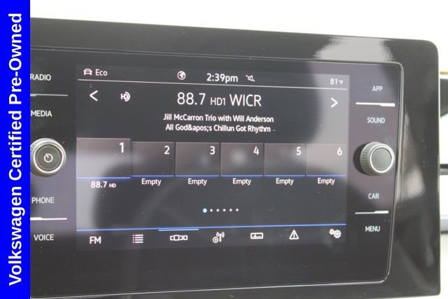 Used 2025 Volkswagen Taos SE w/ Panoramic Sunroof Package AWD/4WD image 36
