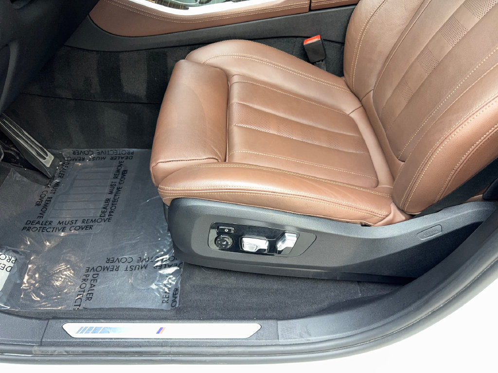 Used 2021 BMW X5 sDrive40i w/ M Sport Package RWD image 28