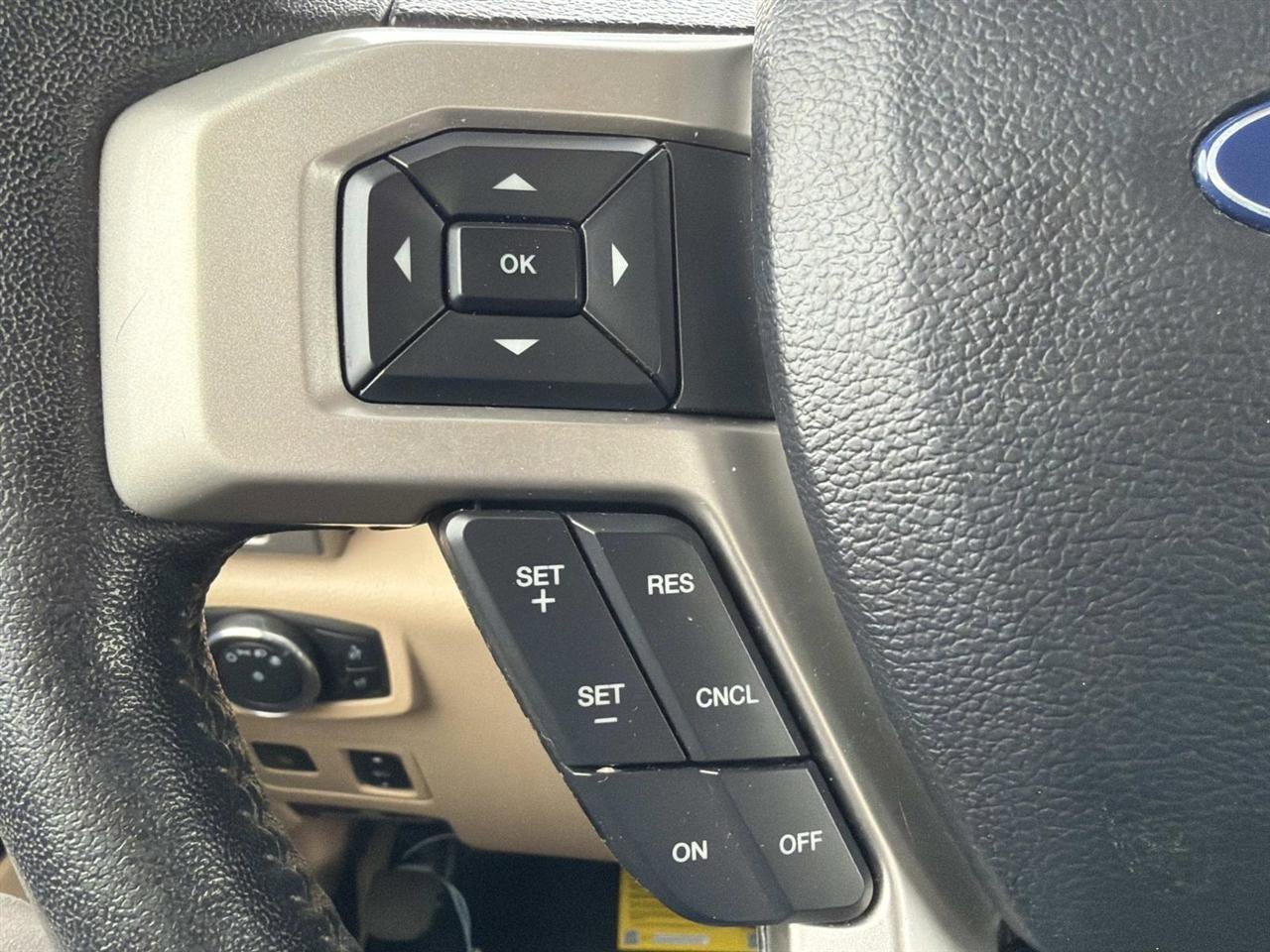 Used 2020 Ford F250 Lariat w/ Lariat Ultimate Package AWD/4WD image 19