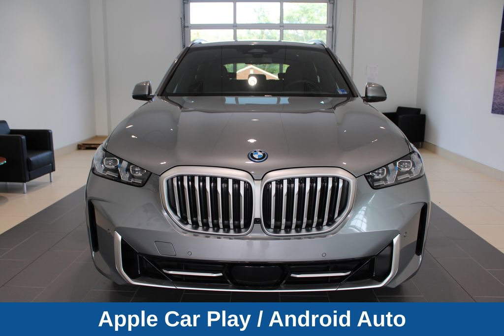 Used 2025 BMW X5 xDrive50e AWD/4WD image 15