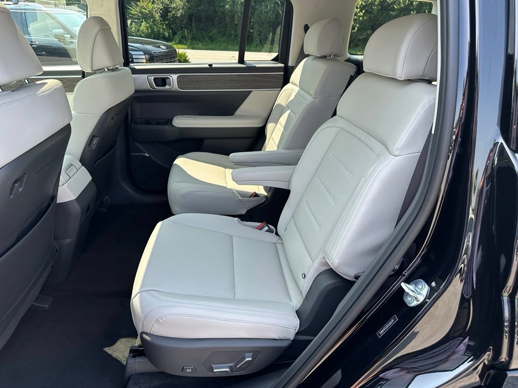 New 2026 Hyundai Santa Fe Calligraphy AWD/4WD image 12