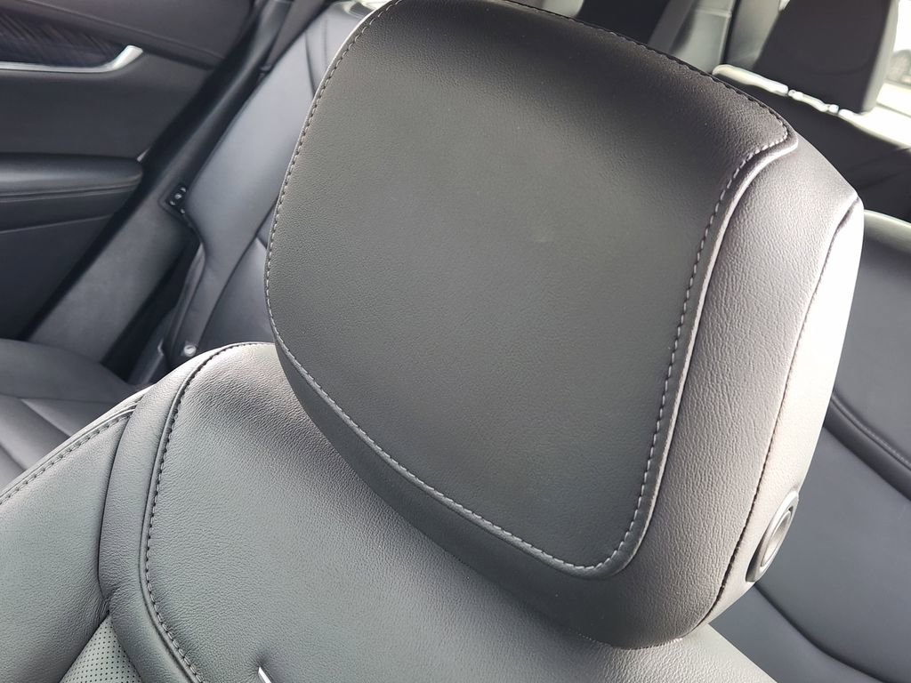 Certified 2020 Cadillac XT6 Premium Luxury image 15