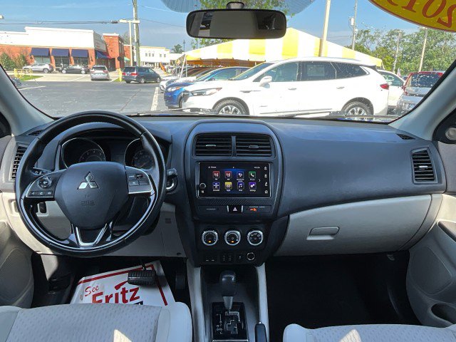 Used 2019 Mitsubishi Outlander Sport SE FWD image 6