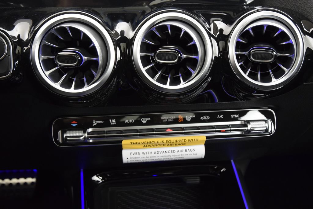 New 2026 Mercedes-Benz GLA 35 AMG 4MATIC image 28