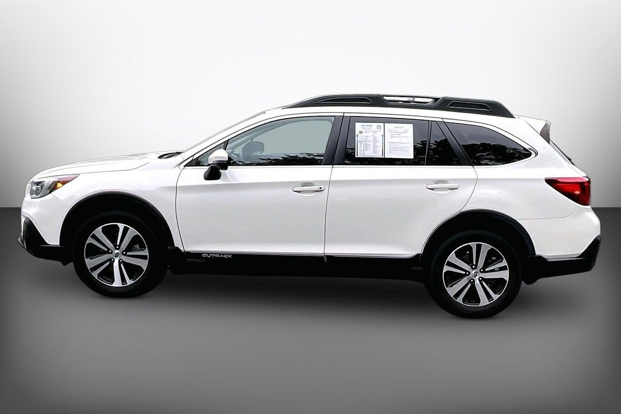Used 2018 Subaru Outback 3.6R Limited AWD/4WD image 5