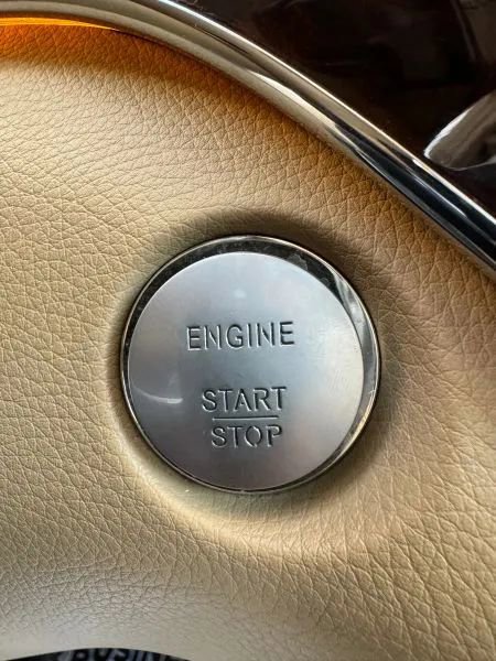 Used 2013 Mercedes-Benz S 550 image 31