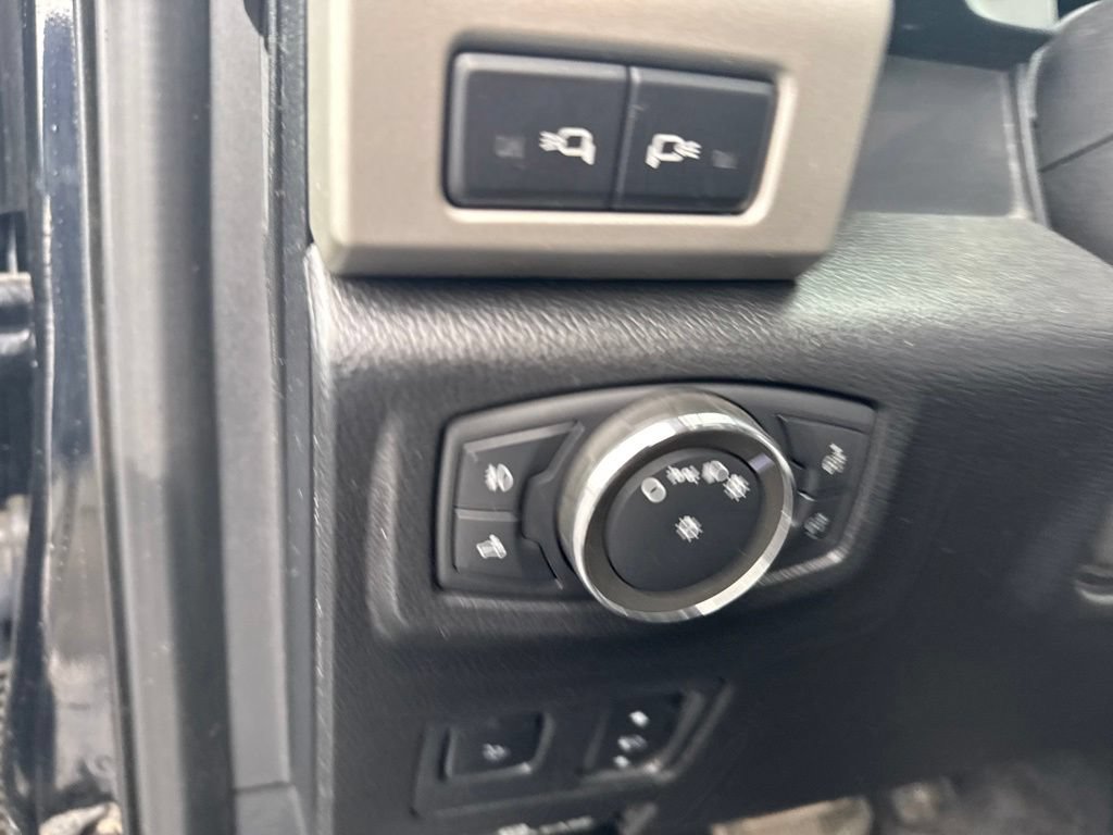 Used 2021 Ford F450 Lariat w/ Lariat Ultimate Package AWD/4WD image 13