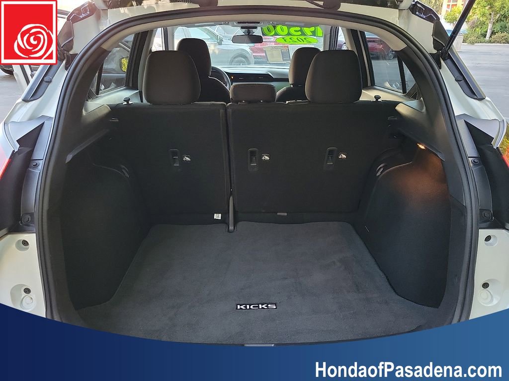 Used 2023 Nissan Kicks SV FWD image 24