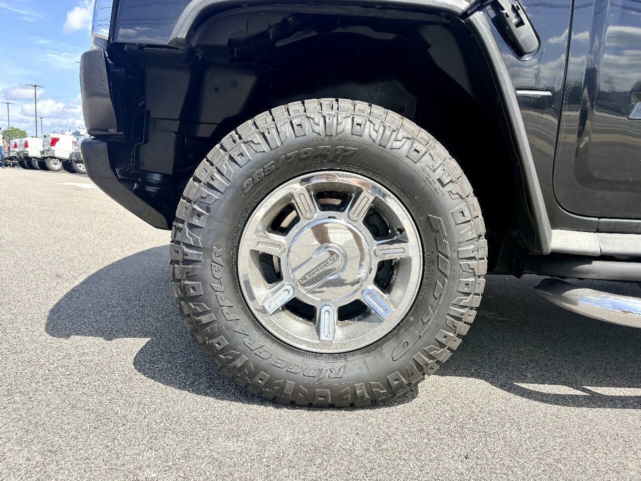 Used 2005 HUMMER H2 w/ Preferred Equipment Group AWD/4WD image 38