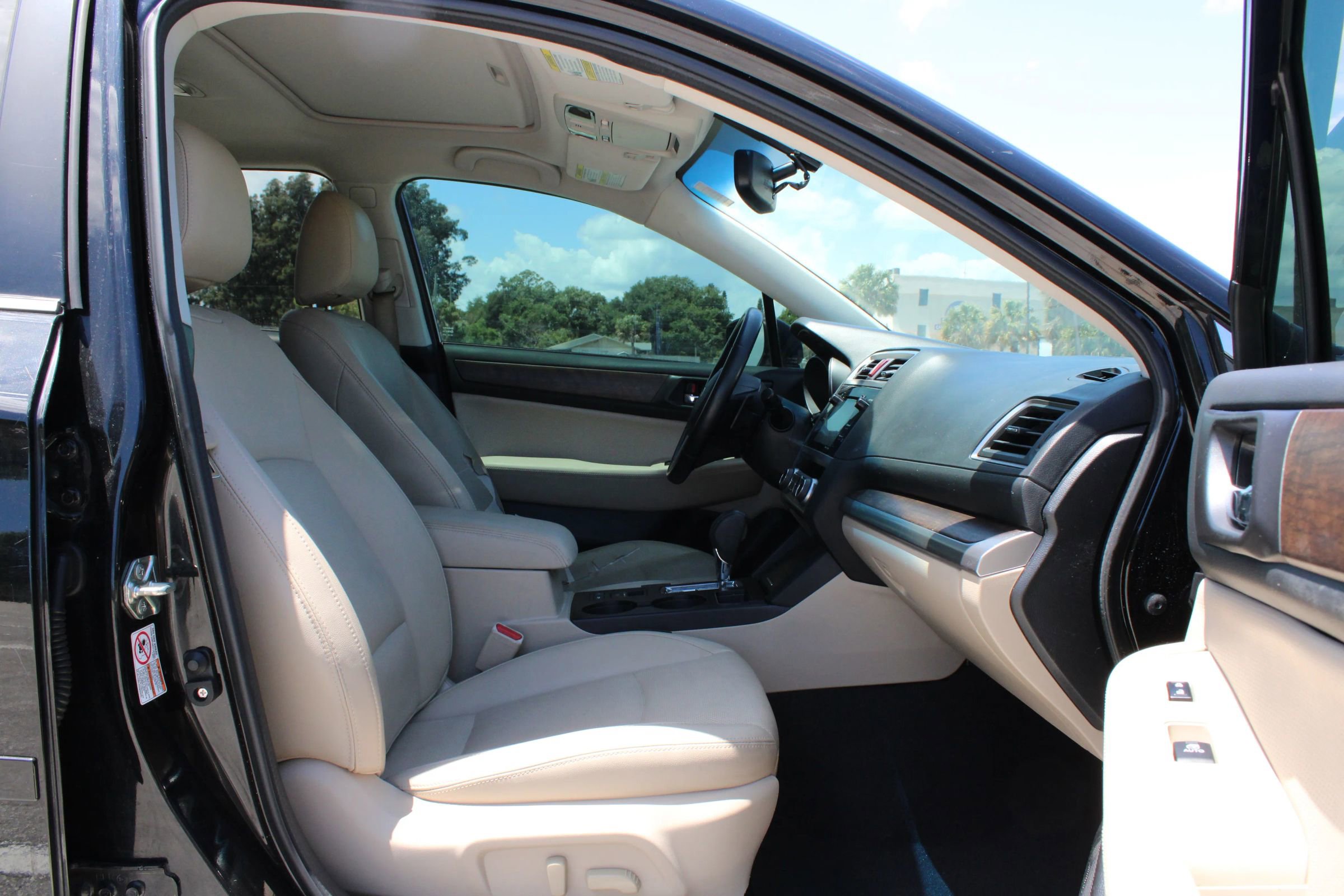 Used 2016 Subaru Outback 2.5i Limited AWD/4WD image 13